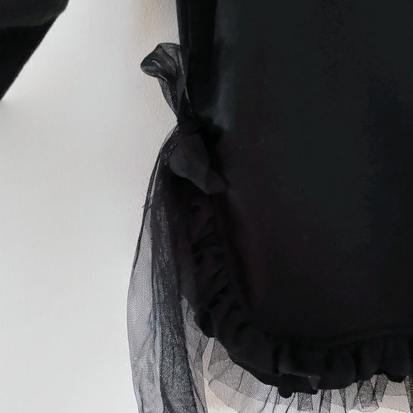 Soft sweater/blouse with unique designs ✿ - Picture 4 of 12